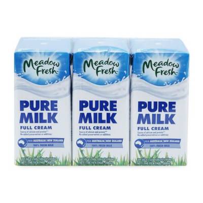 Sữa tươi tiệt trùng Nguyên kem nhãn hiệu Meadow Fresh 200ML (Lốc 3 hộp) 