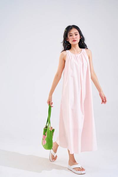 Đầm dài cổ yếm nhún - D0240