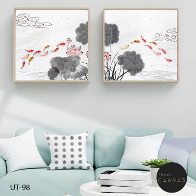 Tranh bộ 2 bức vẽ màu đàn cá chép bơi lội bên hoa sen-UT-98