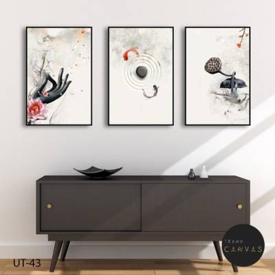 Tranh bộ 3 bức trắng đen vẽ bàn tay Phật, hoa sen và cá chép-UT-43